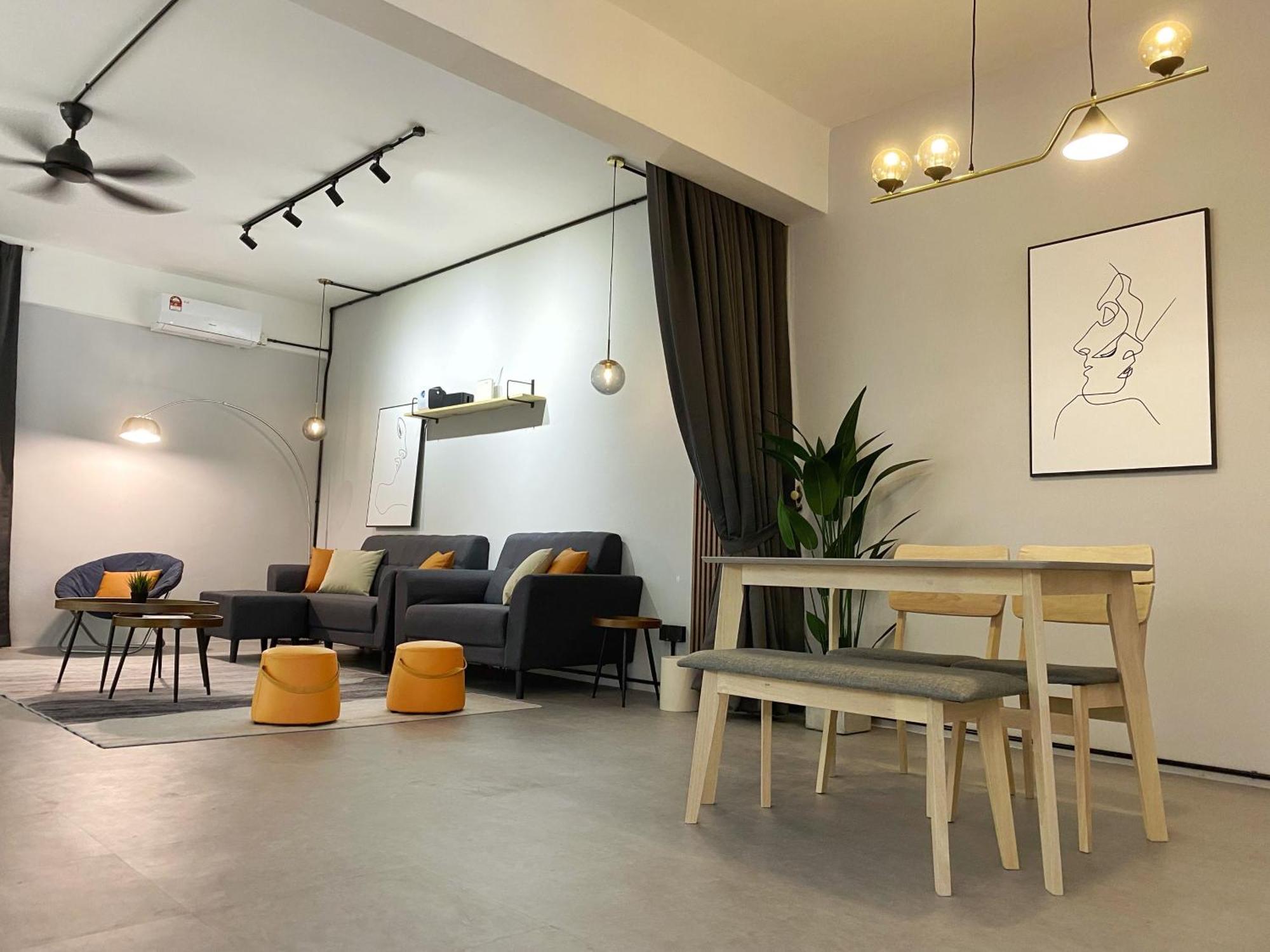 Center W/ Cinema @the 5000 Apartment Kuala Terengganu