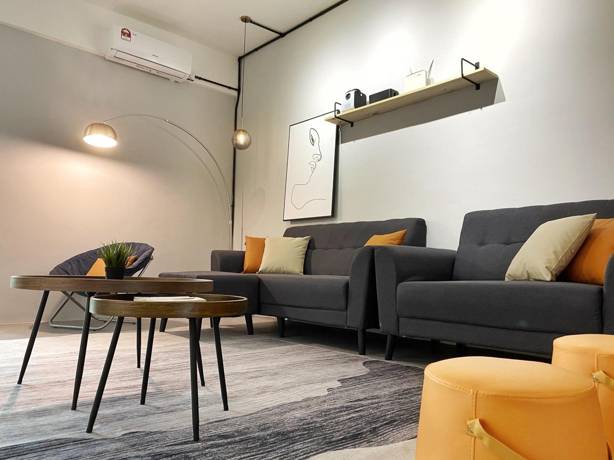 Center W/ Cinema @the 5000 Apartment Kuala Terengganu